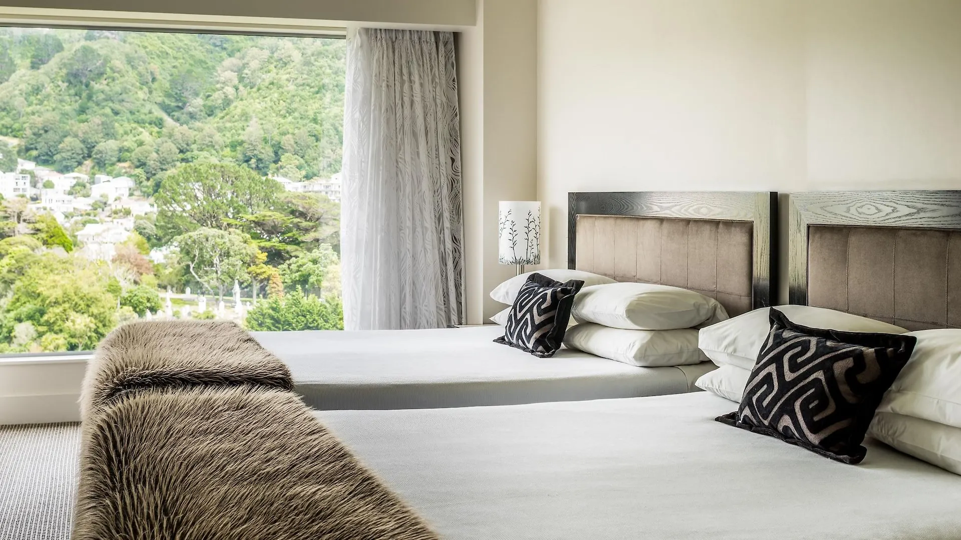 Bolton Hotel Wellington 5*,  New Zealand