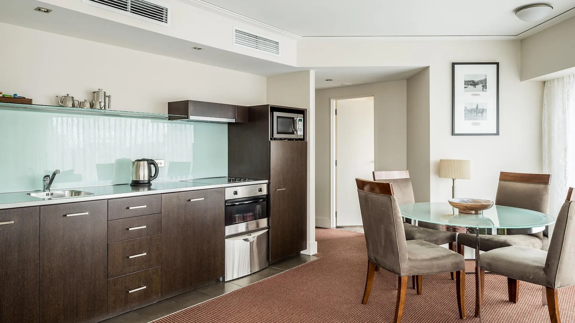 Bolton Hotel Ουέλλινγκτον 5*,